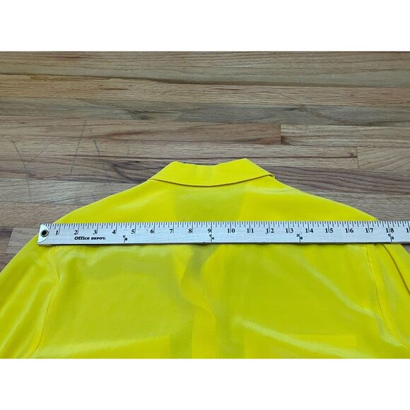 Tommy Bahama Women's M Yellow Button 100% Silk Shirt Resort Vacation Travel - Picture 9 of 10